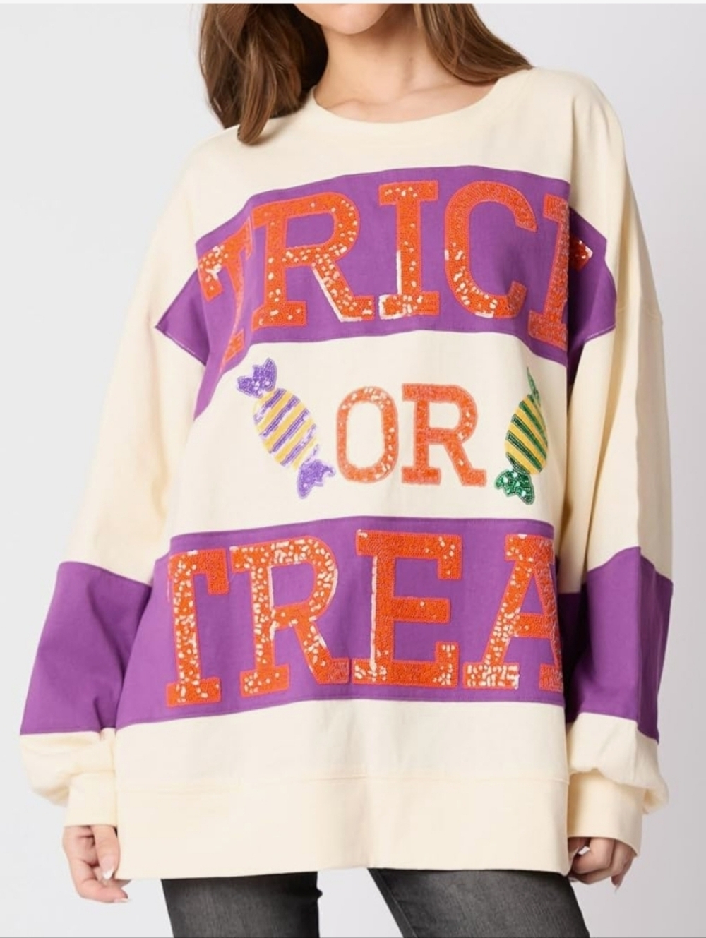 Women's Halloween Oversized Sweatshirt Pullover Trick Or Treat ~ Sequins - Picture 3 of 11